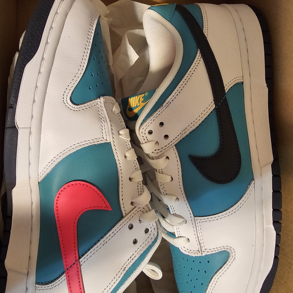 Nike White and Teal Sneakers with Pink and Black Accents